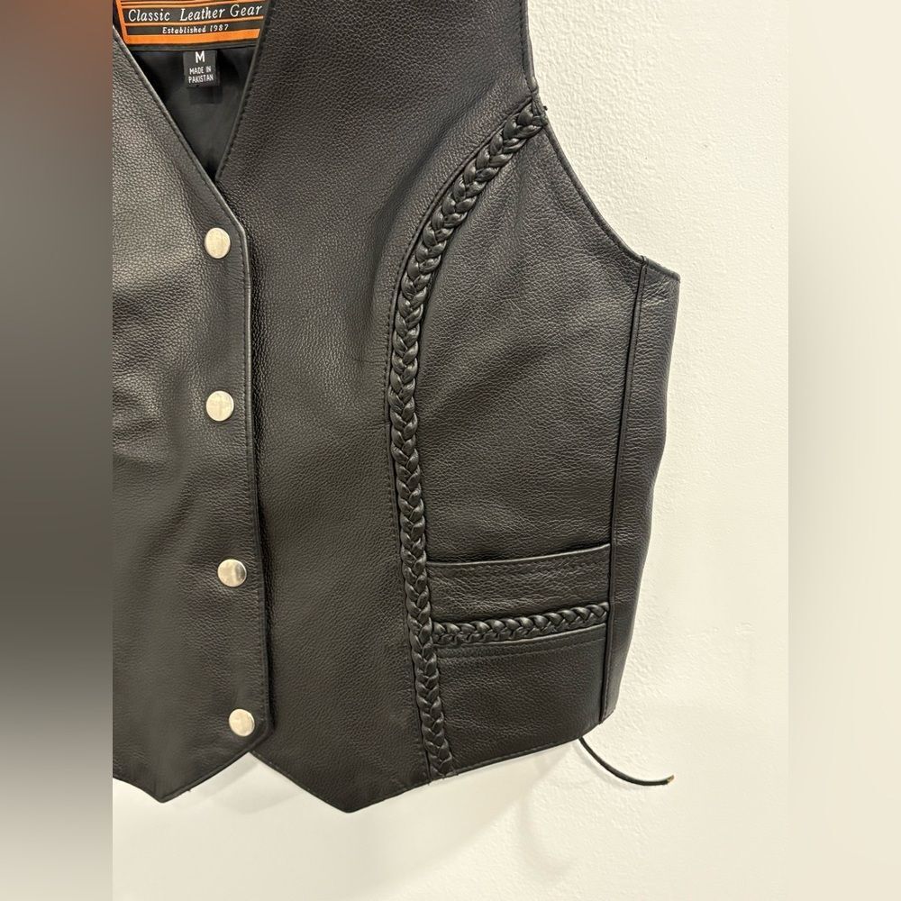 Vintage First Classics Black Leather Motorcycle Biker Vest - Picture 11 of 14